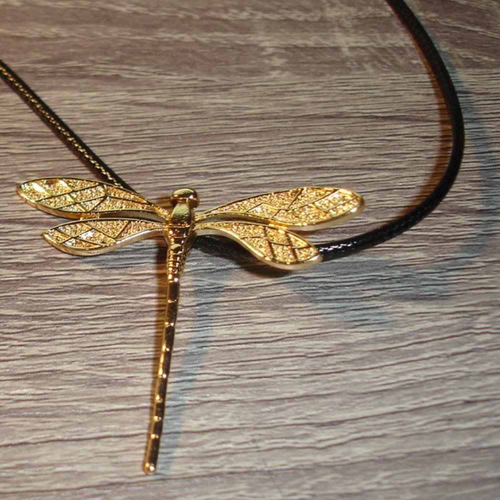 gold plate dragonfly pendant 20-22" cord